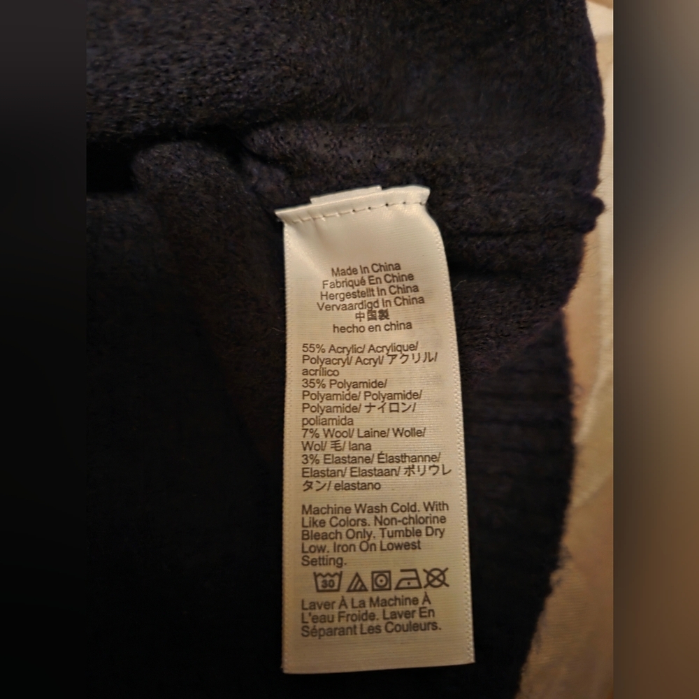 NWT J. Crew Women's Black Cardigan Sweater - Picture 5 of 5